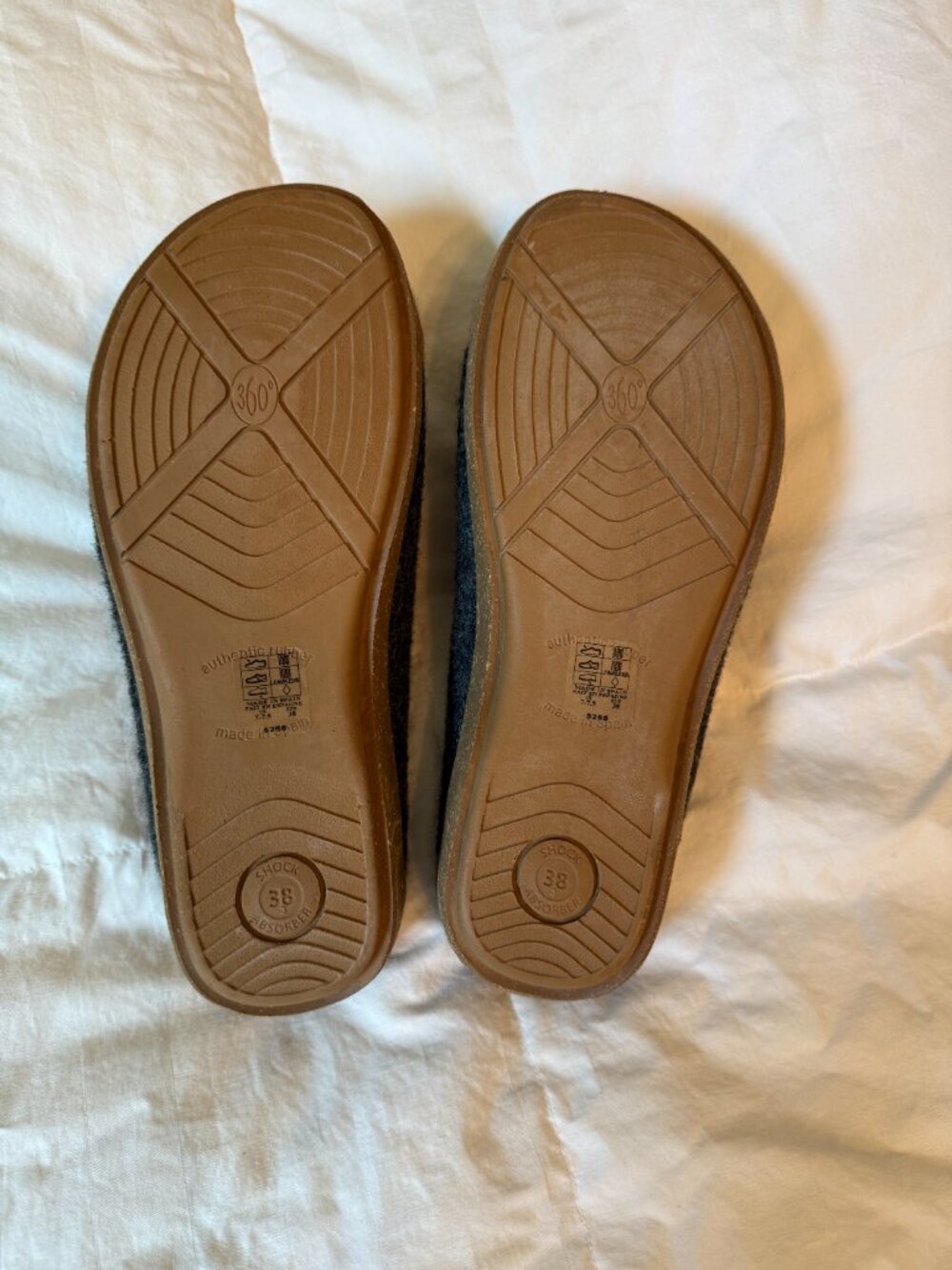 Taos Womens Wool Clog - Picture 5 of 5